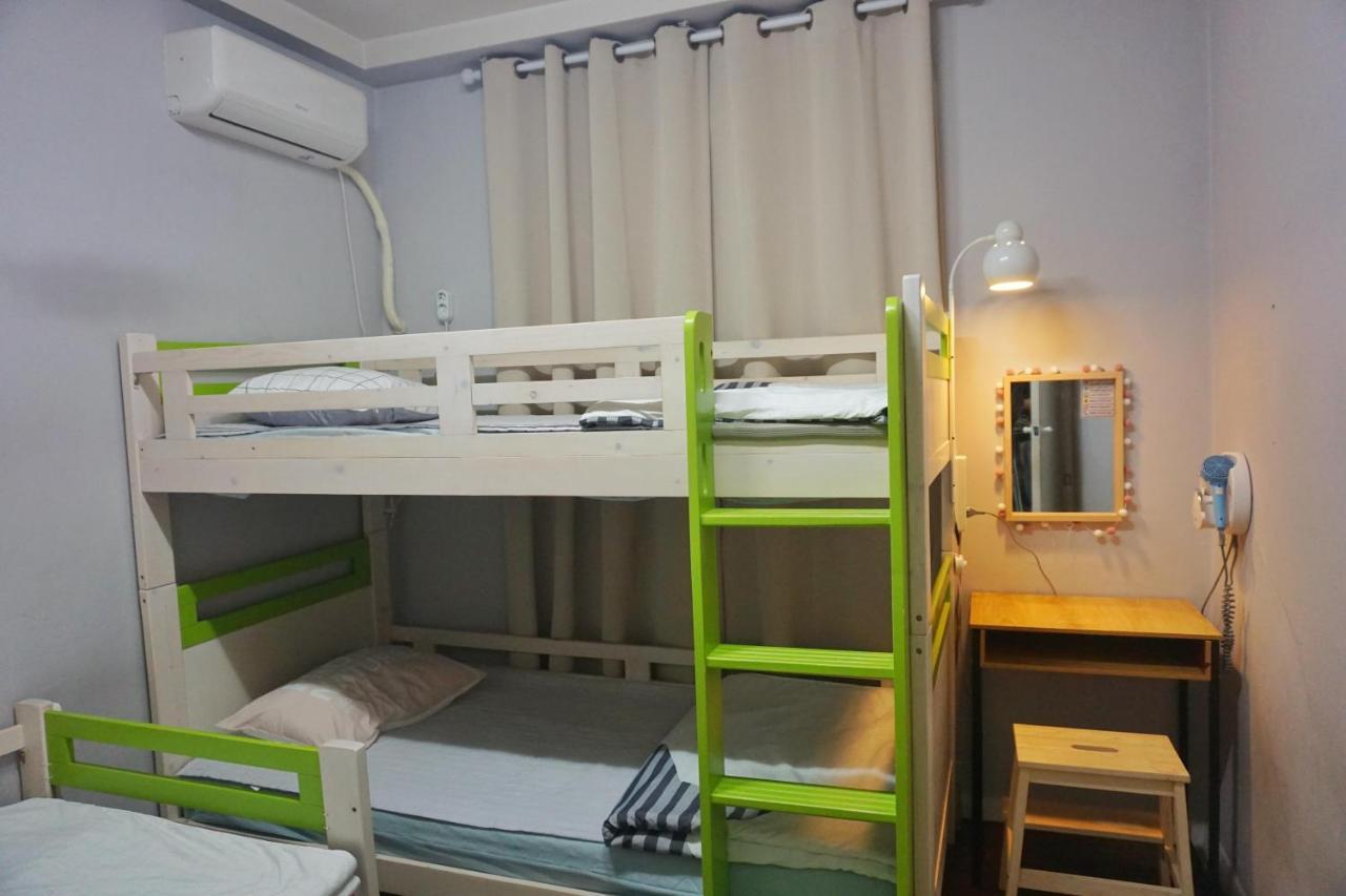 Tiara Guesthouse Сеул Экстерьер фото
